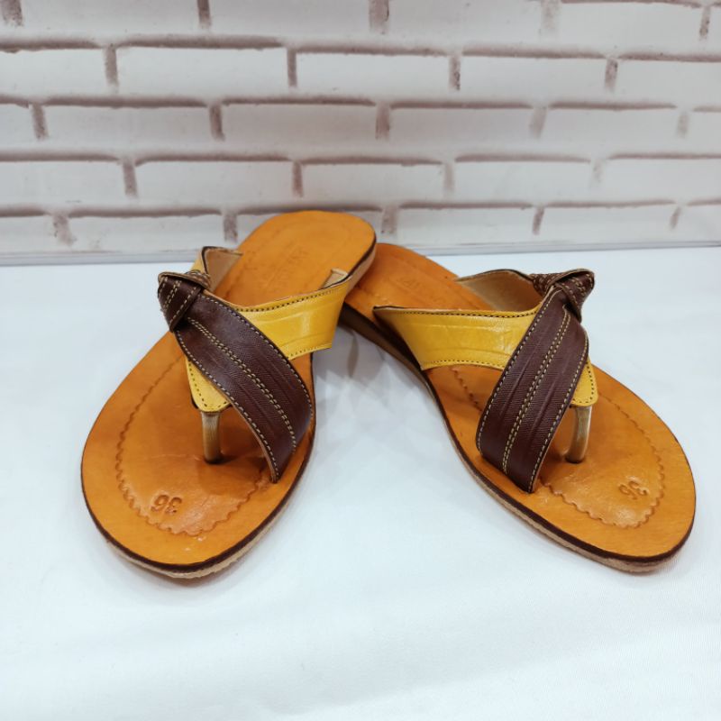 Sandal Flat kulit • Karya Pahala 3•