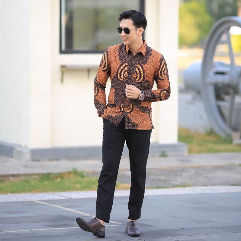 BATIK BOLO DEWO Motif Habibie Hem Atasan Kemeja Baju Batik Pria Lengan Panjang Lapis Furing