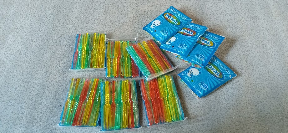 Garpu Plastik Kecil 9cm Warna / Garpu Kue / Garpu Buah Isi 24 Merk Royal