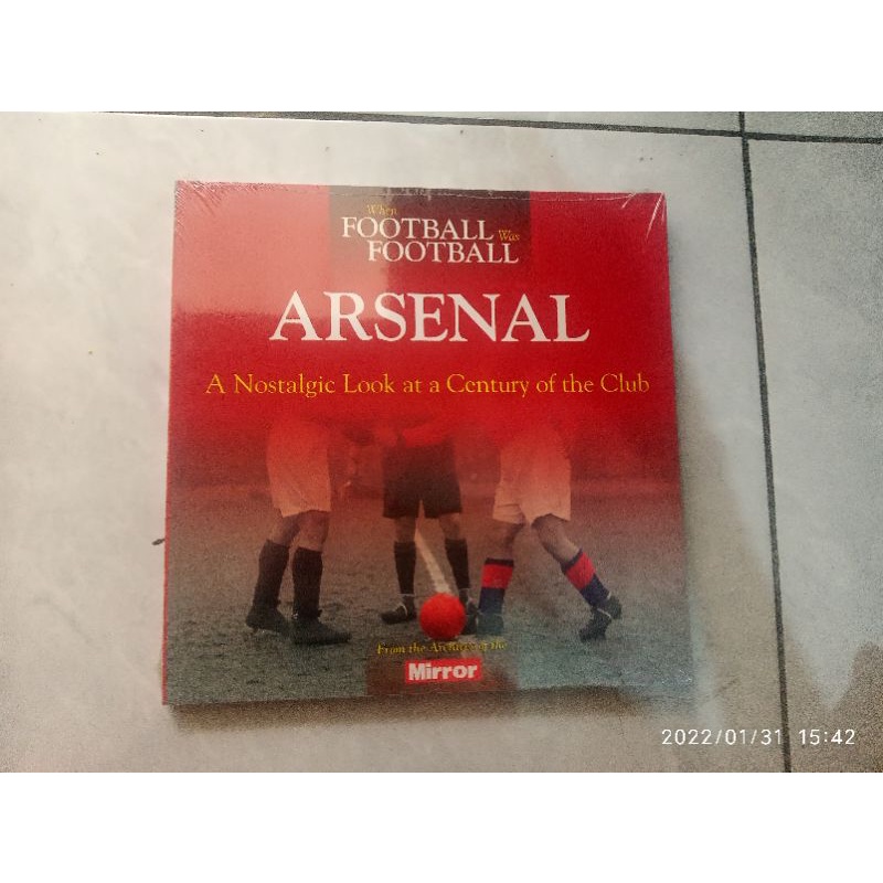 

BUKU SEPAKBOLA : ARSENAL