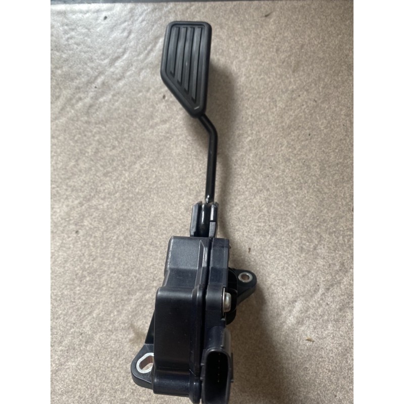 sensor pedal gas all new yaris vios