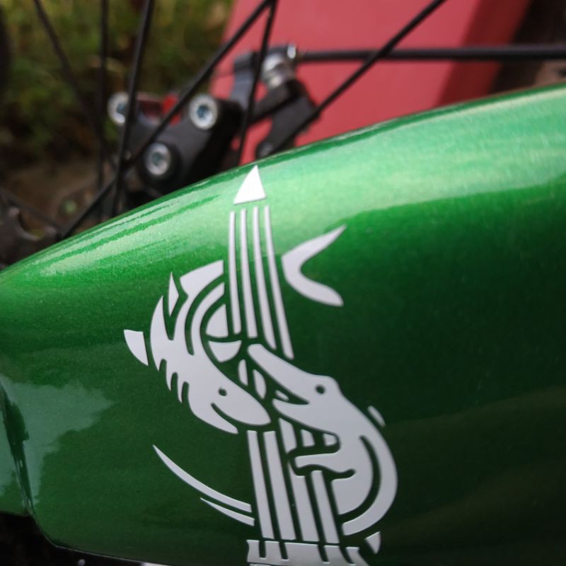 

stiker uroboyo icon suro boyo tugu surabaya