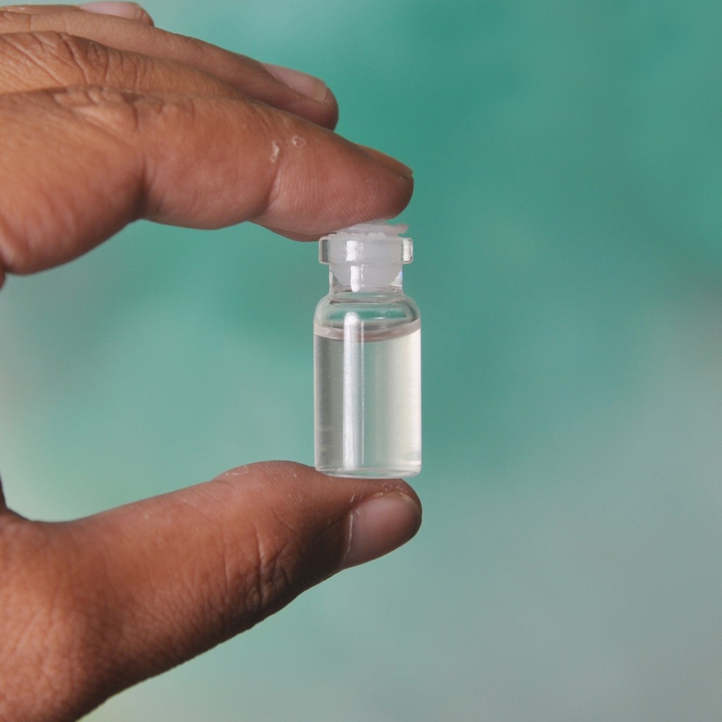 Minyak Panas Dragon Touch Trick Sulap Magic Budha Palm 4ml