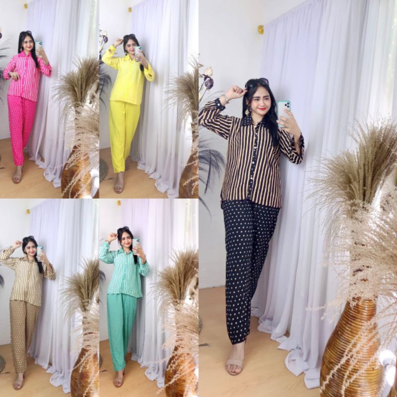 Wanda Set Setelan Lengan Panjang Motif Salur