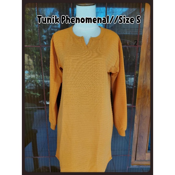 Tunik phenomenal
