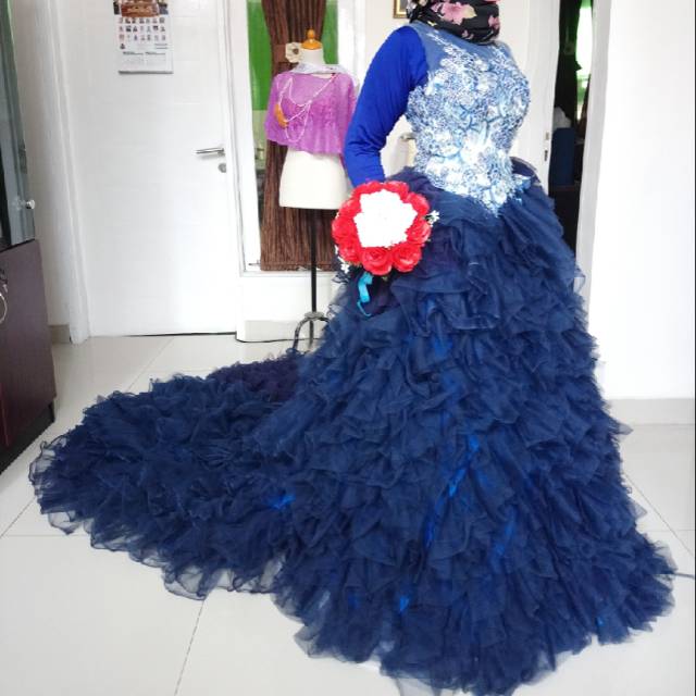 Gaun pengantin gaun second pernikahan gaun ekor gaun bekas