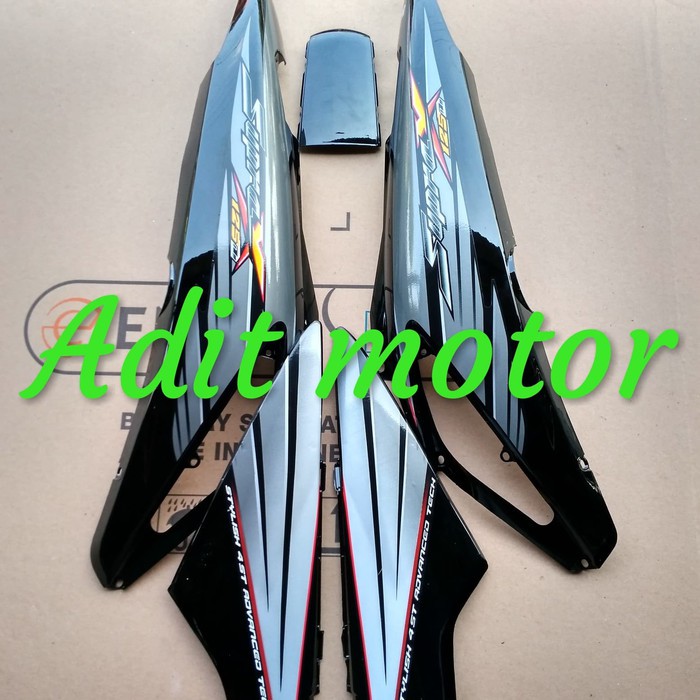 PROMO Bodi Body Belakang Honda Supra X 125 Lama Old Warna Hitam Silver 2005