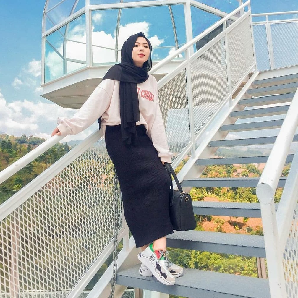 Rok Span Knitted / Rok Span Panjang / Rok Kerja Kuliah OOTD Terkini