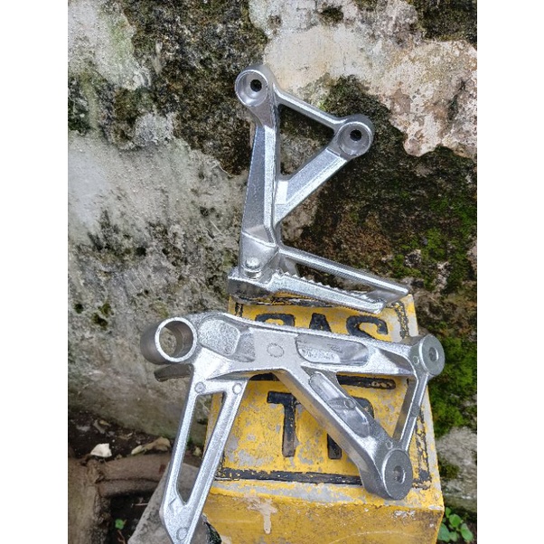 footstep belakang cbr500 footstep belakang cbr650 gorila