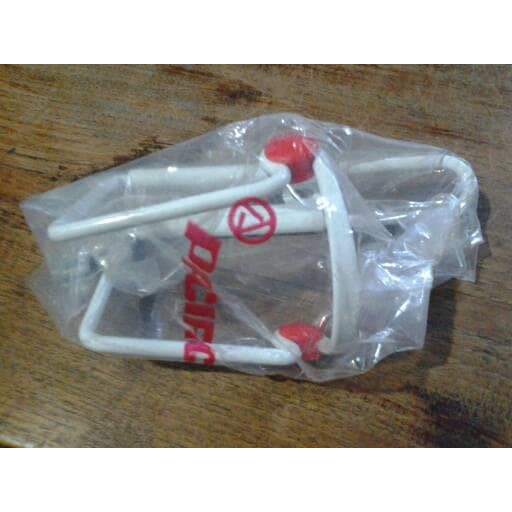 Tempat botol minum sepeda pacific