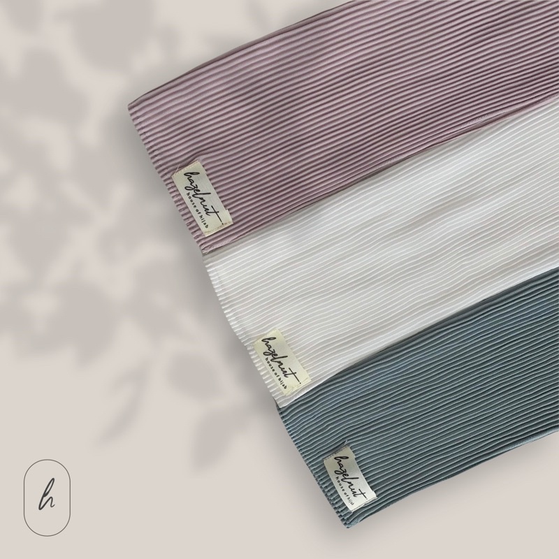 SHANUM PASHMINA PLEATS | PASMINA PLISKET | PLISKET SHAWL | Hazelnut Hijab