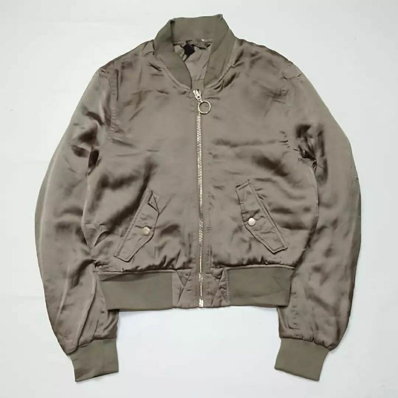 UPDATE LAGI !!!! (GRATIS ONGKIR & COD) thrift Vintage puffer brand windbreaker flight Corduroy second harrington tartan jaket second racing varsity-838 S(51x49)