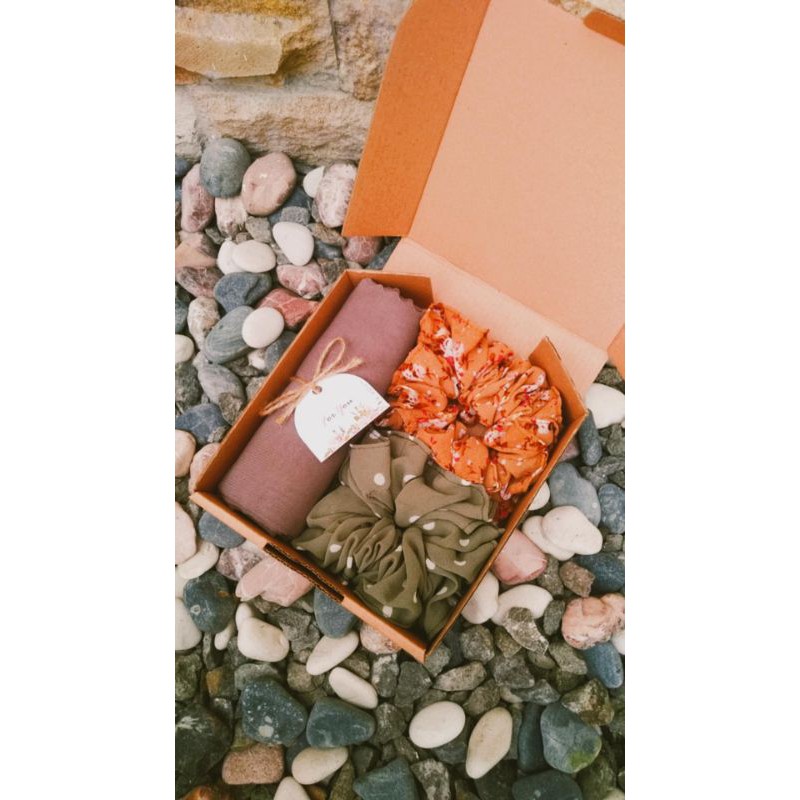 

[READY STOCK] SET HAMPERS #003 #004