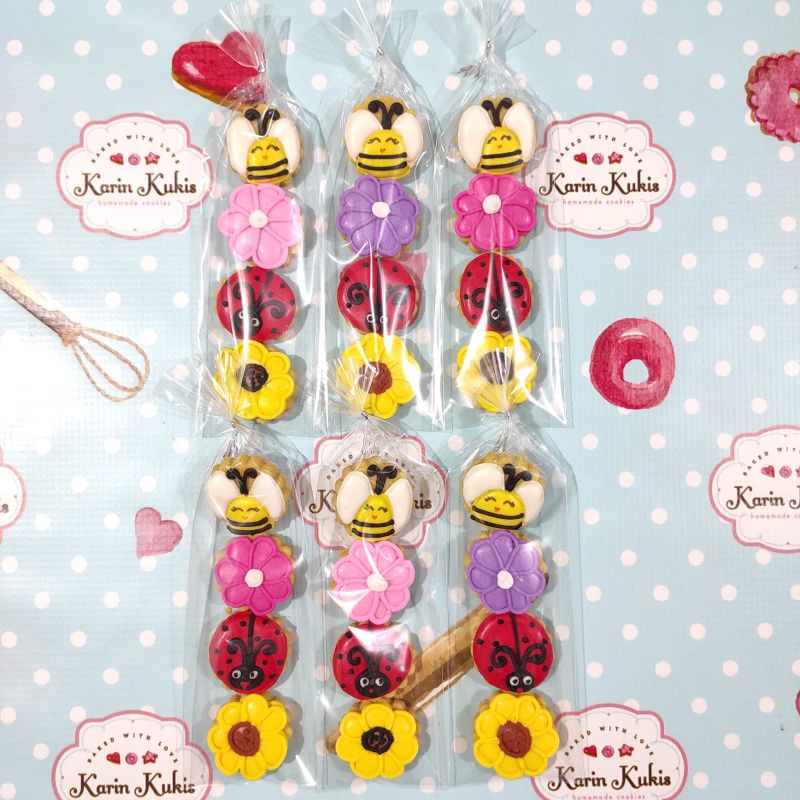 

KUKIS HIAS, KUKIS KARAKTER ISI 4 TEMA GARDEN (minimal 10 pcs)