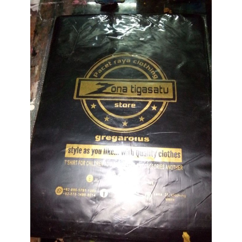 

Sablon plastik 30x40 Tulisan Gold isi 200pcs