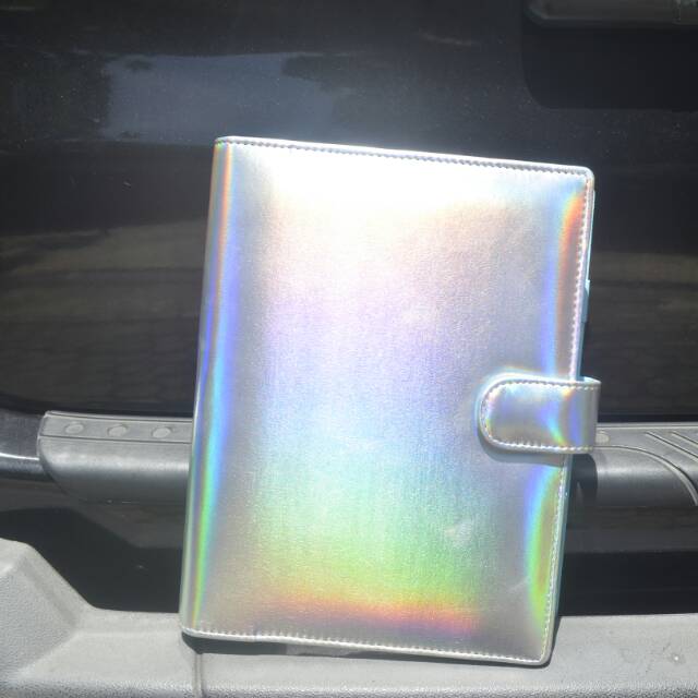 

Binder Hologram Silver