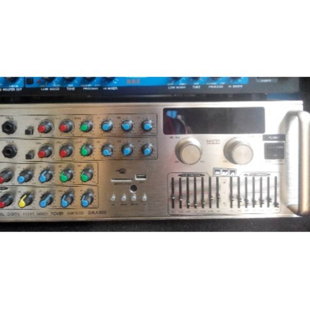 Amplifier DAJ 800