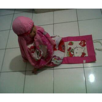 Mukena Anak hello kitty usia 4-6/mukenapaud/mukenaanakkarakter/mukenaanaktassajadah