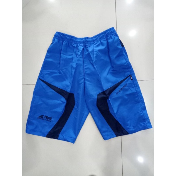 CELANA PENDEK REI CARDIF