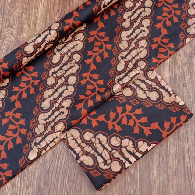  Kain  Batik Jarik Sogan Hitam Manis Primis Keren Seragam 