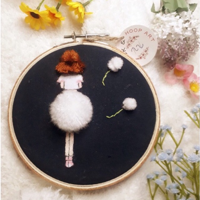 Dekorasi Dinding Hoop Art Tanpopo Girl 2nd / Hiasan Dinding Hoop Art / Embroidery Hoop Art