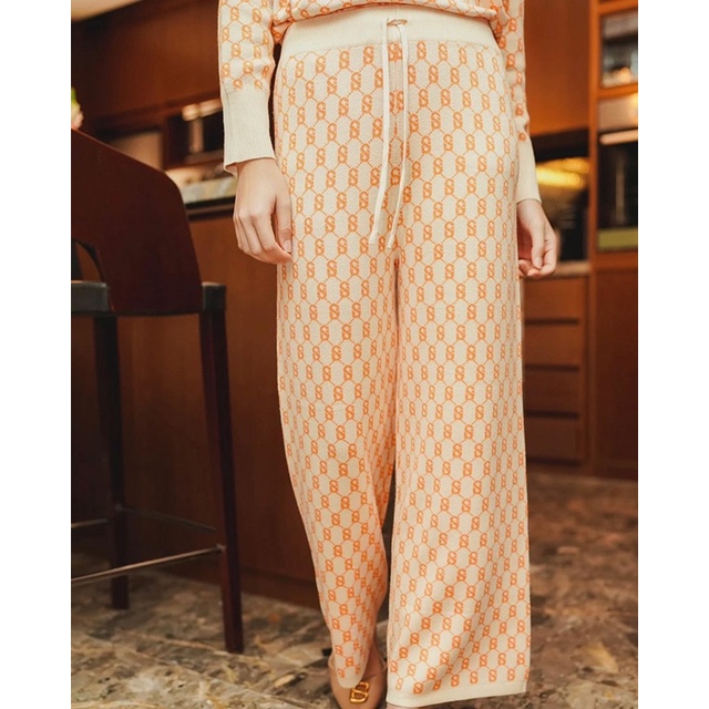 BUTTONSCARVES signature comfy pants warna Orange