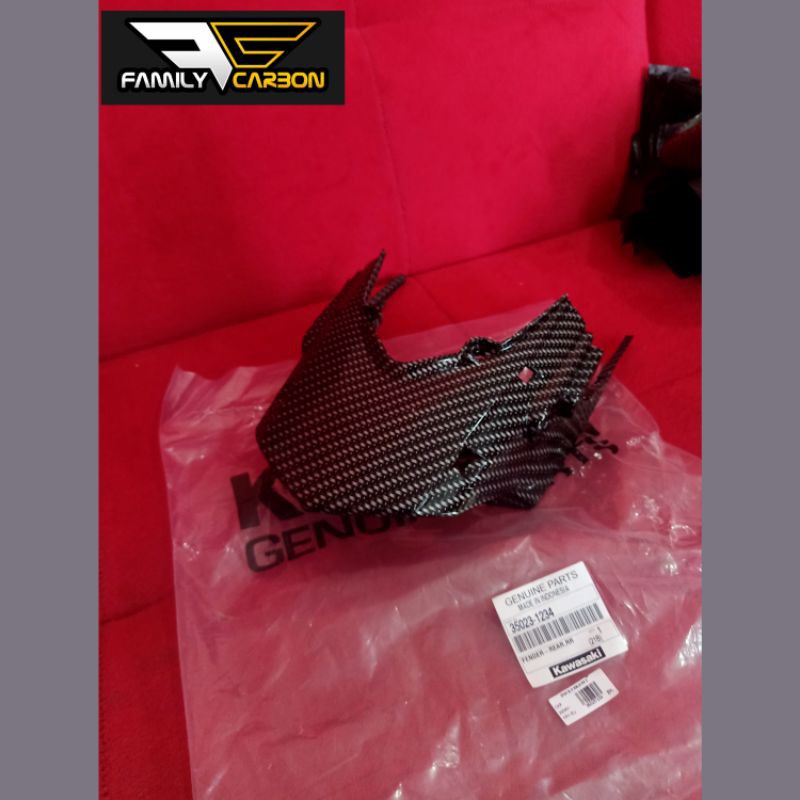 Cover tail/Covertail ninja rr carbon/Body sambung belakang-Body belakang kawasaki ninja new Carbon