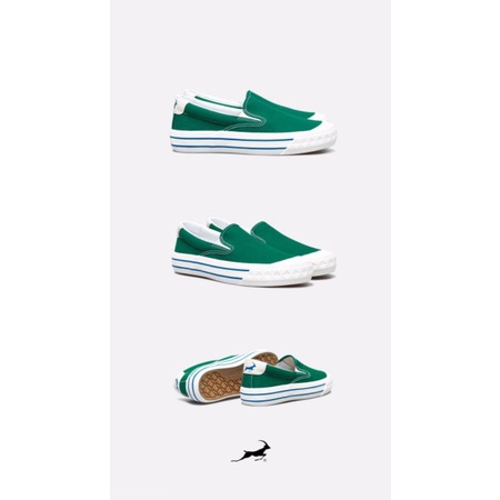 SEPATU COMPASS RETROGRADE SLIP ON