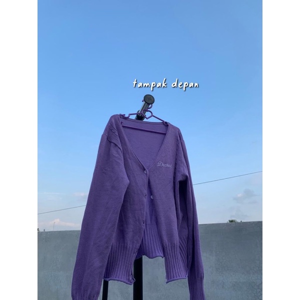 cardigan ungu