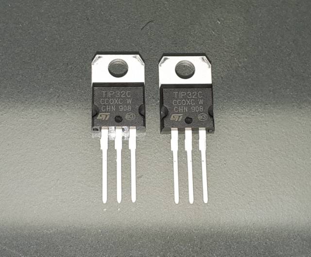 Transistor TR TIP 31-32 ST