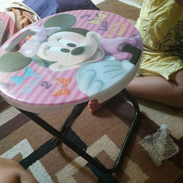 Bangku / Kursi Karakter