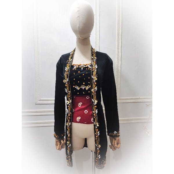 kebaya kutubaru bludru payet