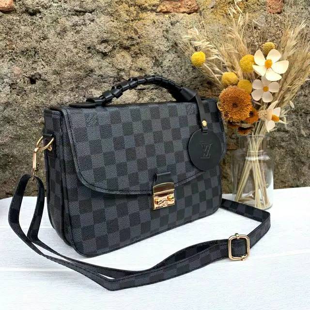 LV METIS BLACK