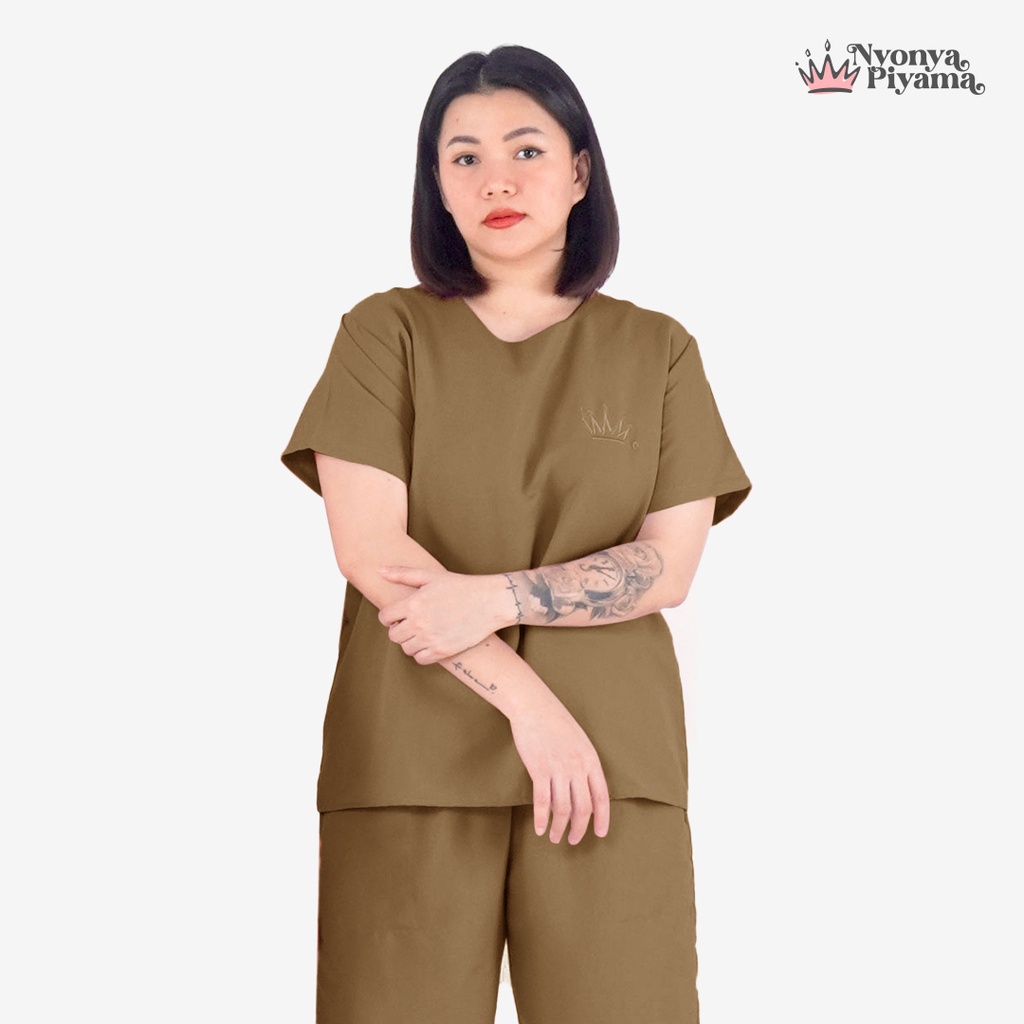 Nyonya Piyama Poly Bamboo Set Piyama Celana Pendek (Oblong Polos)-3