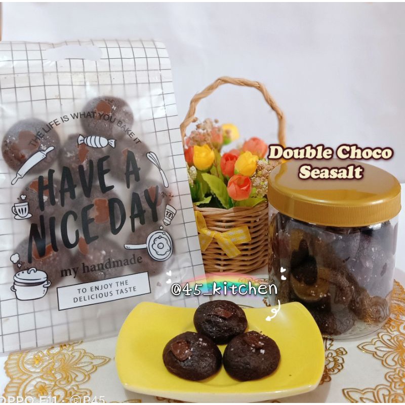 

Homemade Mini Soft Chewy Cookies by @45_Kitchen varian Double Choco Seasalt