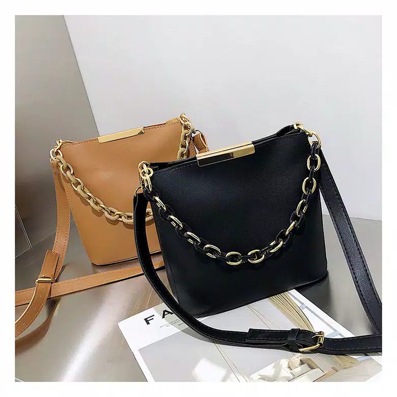 Best Seller!! Tas Selempang Rantai Amourre Fashion Wanita Import Batam