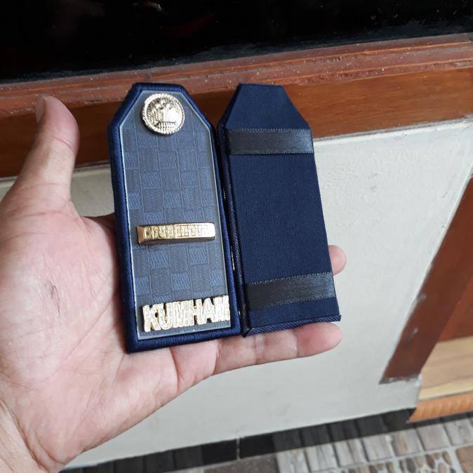

BARANG BARU Pangkat PDU 3A Kumham | Pangkat Acrylic Bening