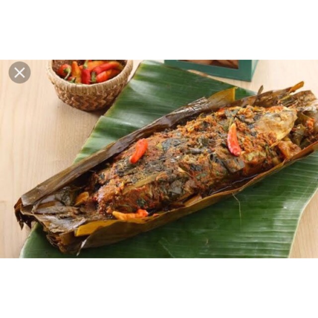 

Pepes bandeng/ ikan mas