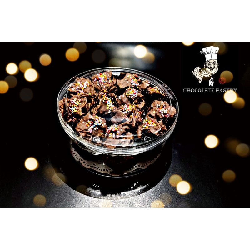 

CHOCOLATE CORNFLAKES SPRINKLED