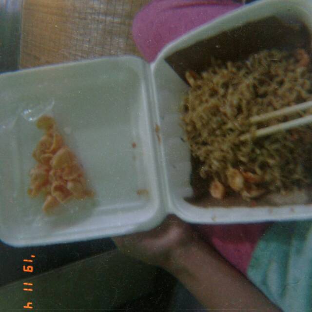 

Mie meledak minat bisa chat aja enak lho......pengen order bisa chat aku ya.............cuma 17.000