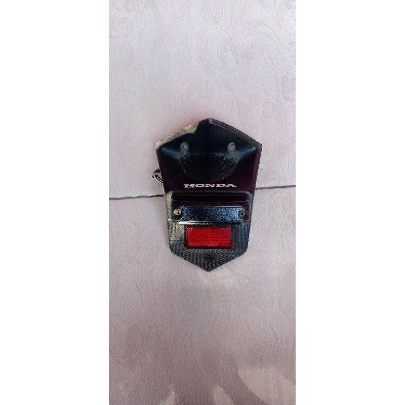 mata kucing spakbor belakang original honda vario 125 lama