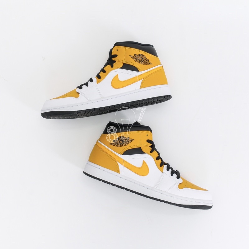 Air Jordan 1 Mid University Gold