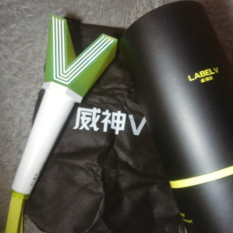PRELOVED LIGHTSTICK WAYV