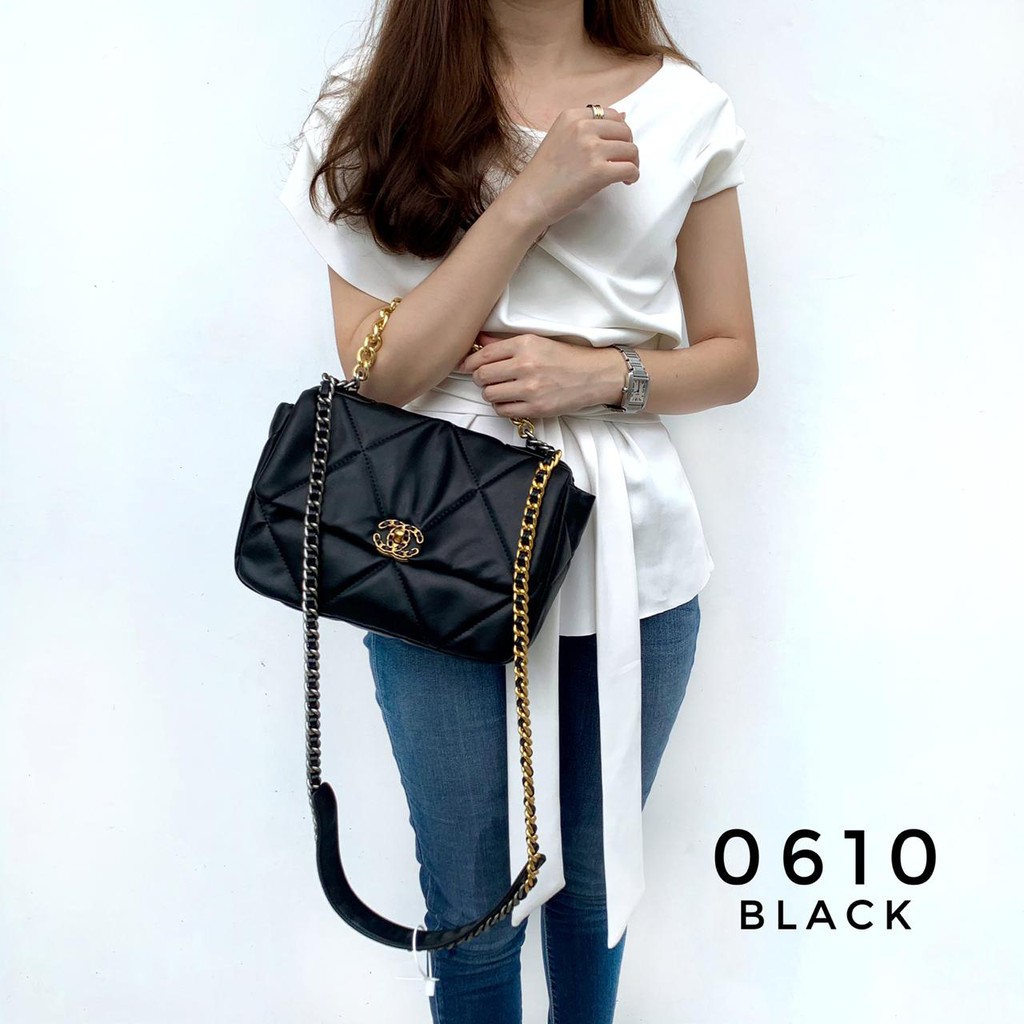 YYY 26 JUN 116  Flap Bag Lambskin Tas Selempang BLACK 0610