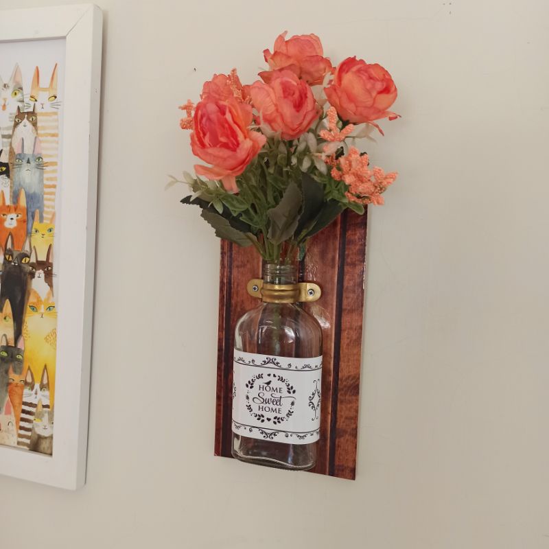 vas botol kaca gantung aesthetic