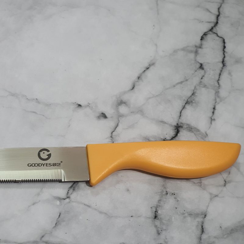 goodyes kitchen baguette bread knife with plastic handle / pisau roti gerigi