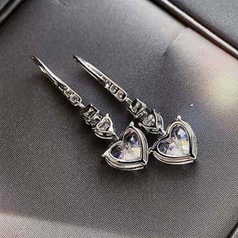 Anting Menjuntai Bentuk Hati Bahan Cubic Zirconia Untuk Wanita