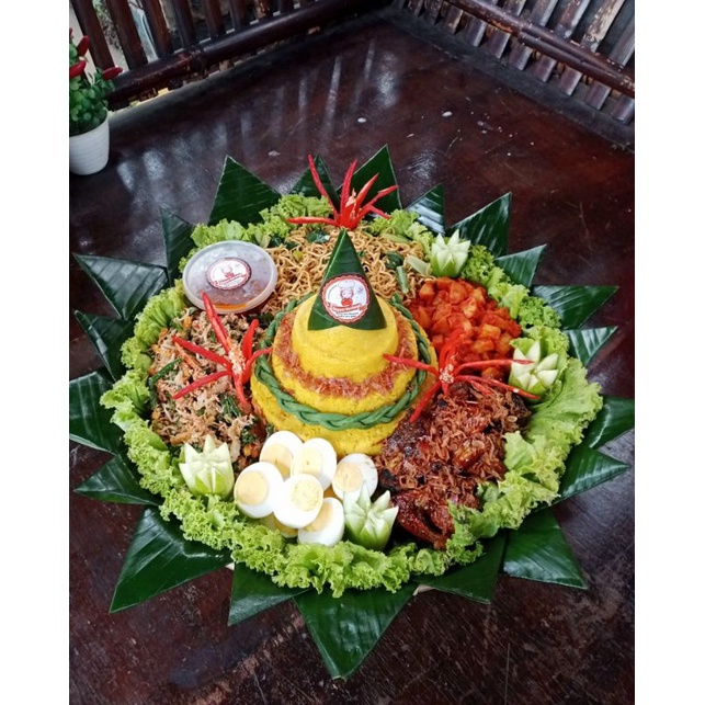 

Tumpeng Nasi Kuning 10 Porsi