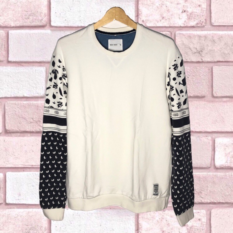 crewneck Sweater oversize thrift branded premium tebal