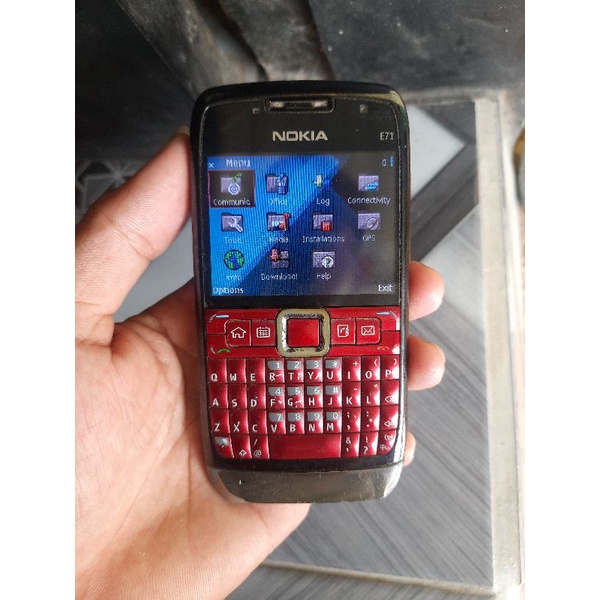 Nokia E71